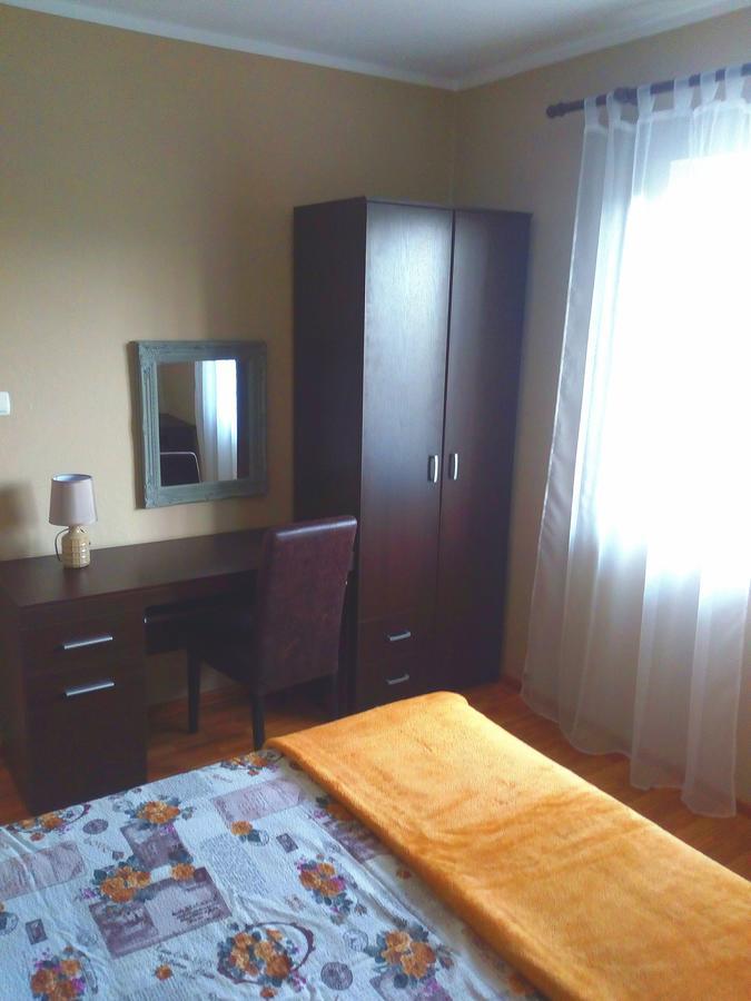 Apartment Lidija Херцег-Нови Экстерьер фото